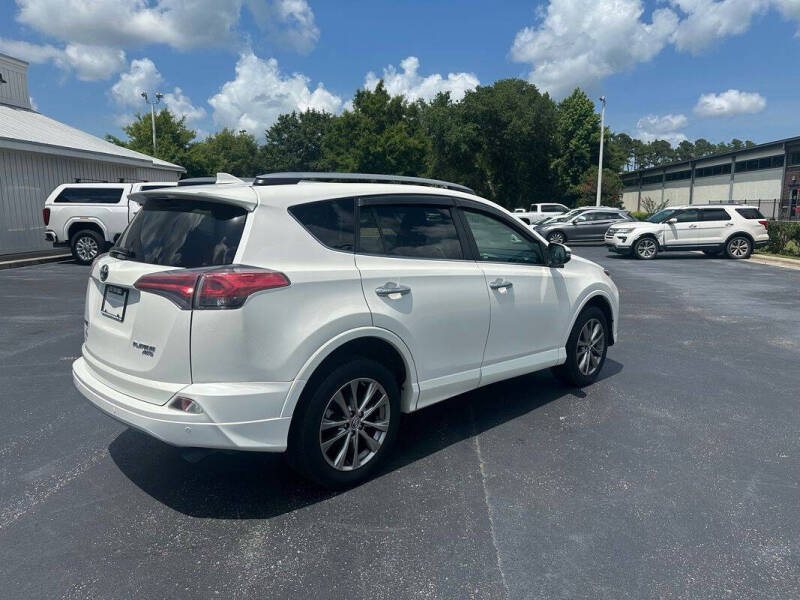 2017 Toyota RAV4 Platinum