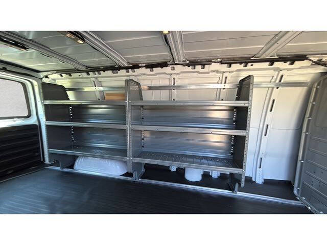 2026 Chevrolet Express 3500