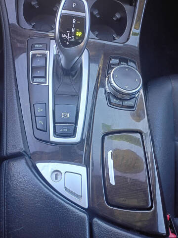 2016 BMW 5 Series 528i xDrive