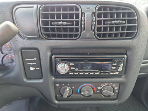2000 Chevrolet S-10