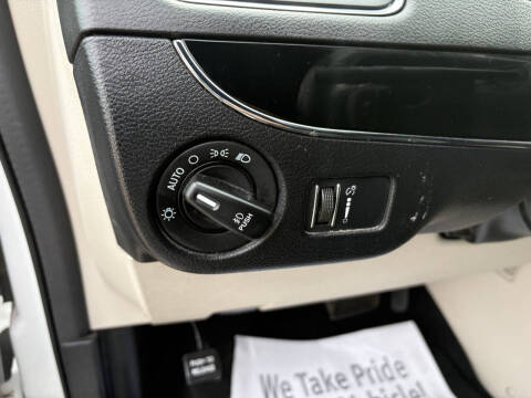 2016 Dodge Grand Caravan SXT Plus