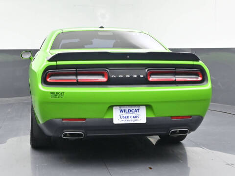 2017 Dodge Challenger SXT