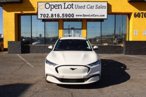 2022 Ford Mustang Mach-E Select