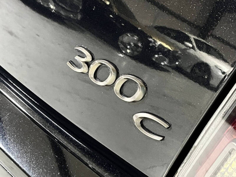 2014 Chrysler 300 C John Varvatos Limited Edition