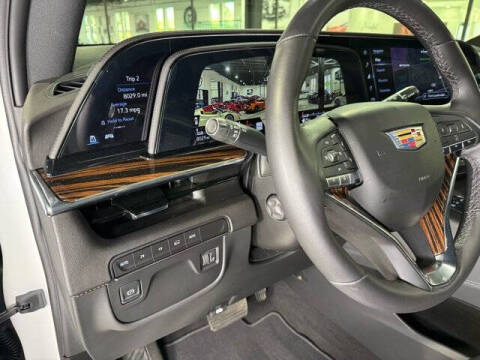 2024 Cadillac Escalade ESV Luxury