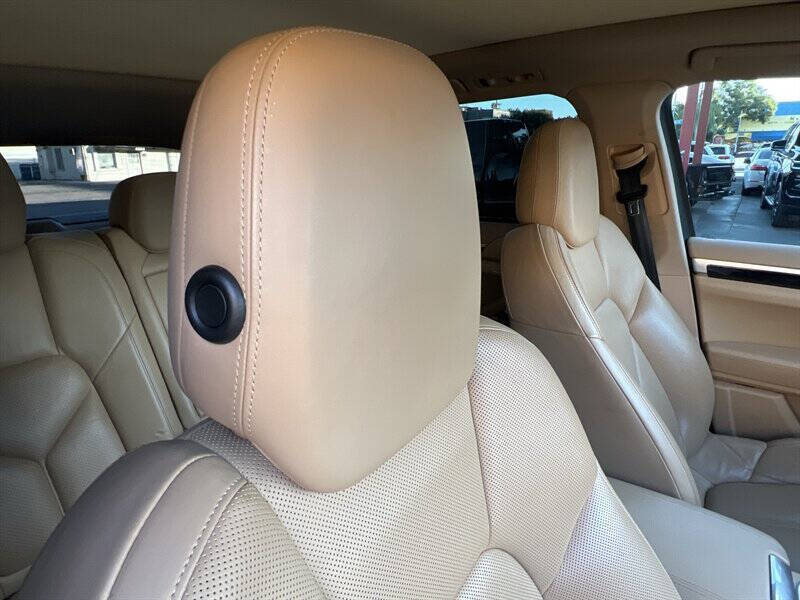 2013 Porsche Cayenne S