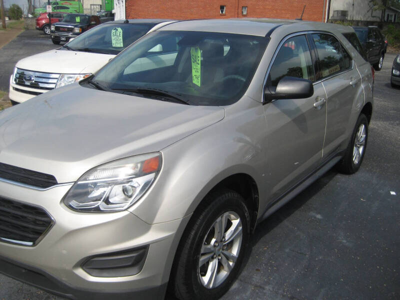 2016 Chevrolet Equinox LS's photo