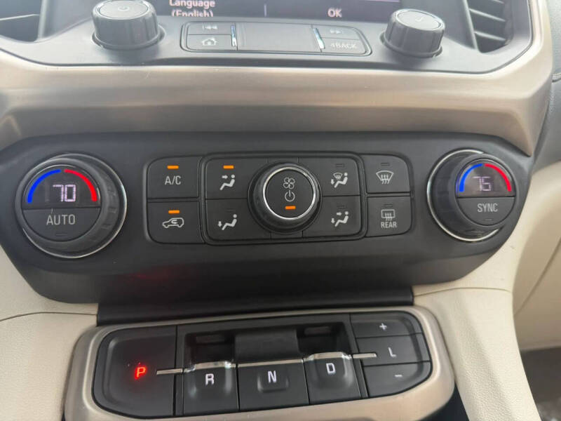 2020 GMC Acadia Denali