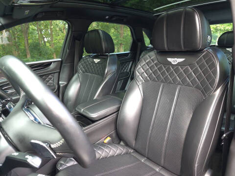 2020 Bentley Bentayga Hybrid