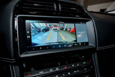 2019 Jaguar F-PACE 25t R-Sport