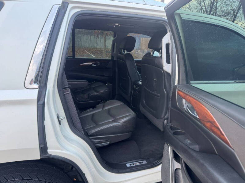 2015 Cadillac Escalade Premium