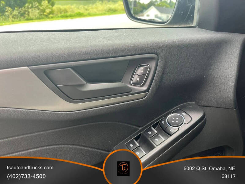2023 Ford Escape Hybrid Active