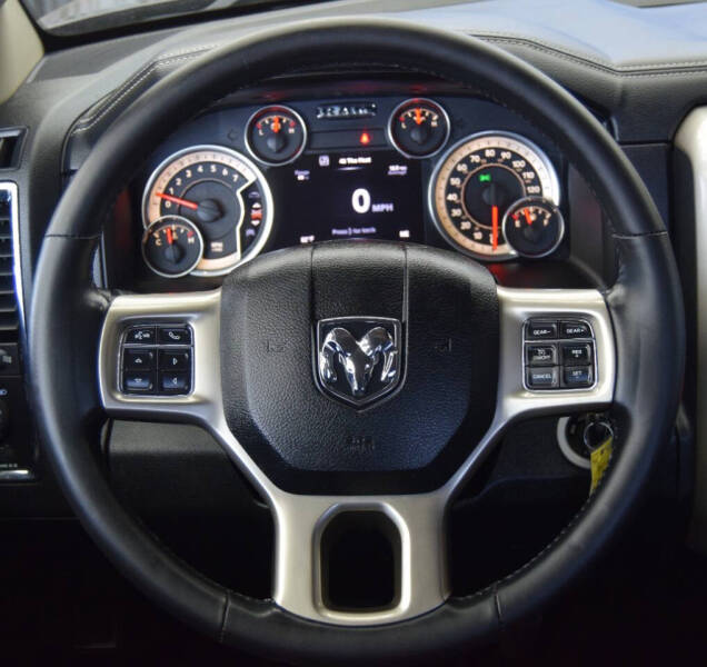 2016 RAM 1500 Laramie