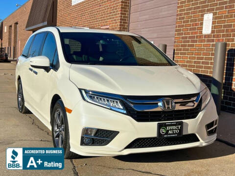 2018 Honda Odyssey for sale at Effect Auto in Omaha NE