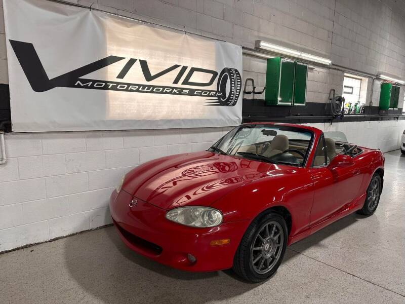 2001 Mazda MX-5 Miata for sale at VIVID MOTORWORKS, CORP. in Villa Park IL