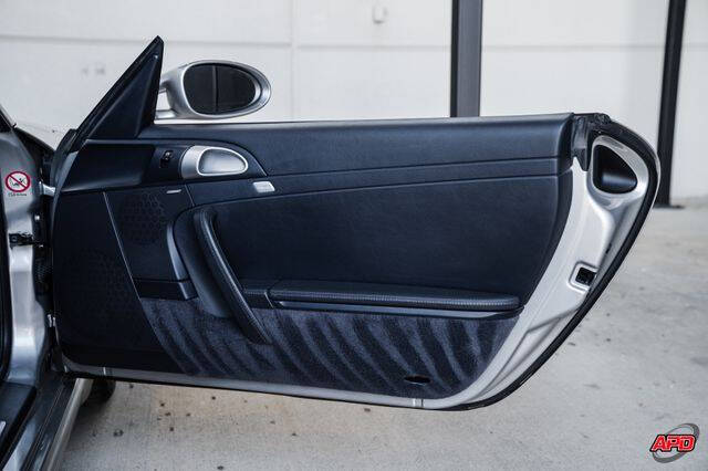 2005 Porsche 911 Carrera