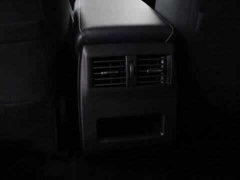 2025 Mitsubishi Outlander ES