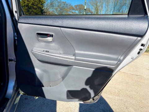 2012 Toyota Prius v Five