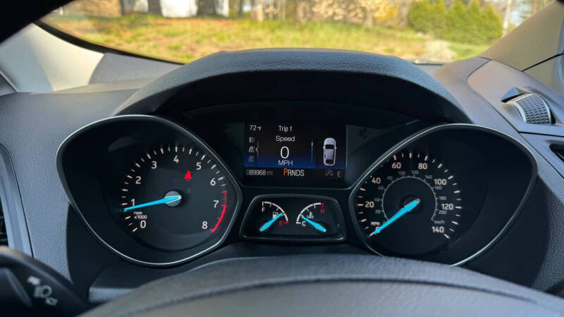 2017 Ford Escape SE