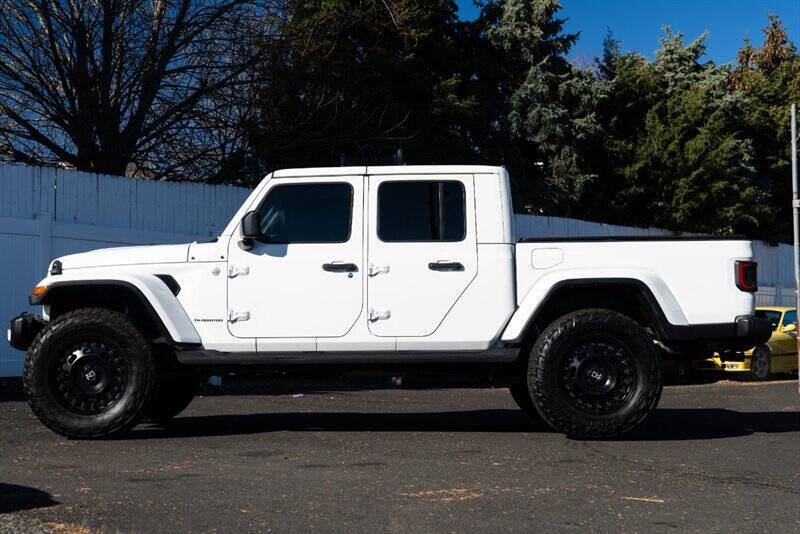 2020 Jeep Gladiator Overland