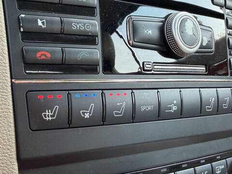 2011 Mercedes-Benz E-Class E 550