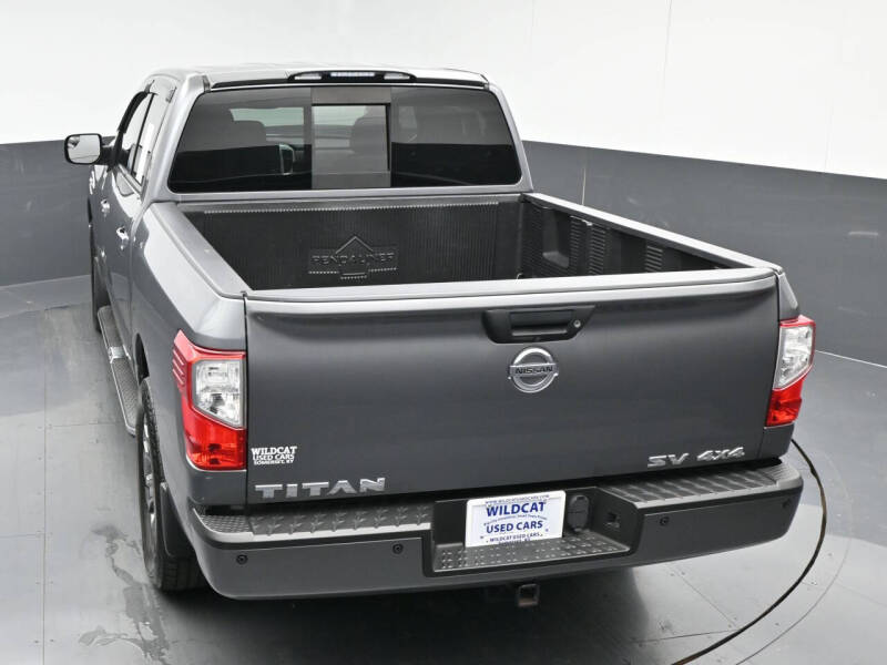 2017 Nissan Titan