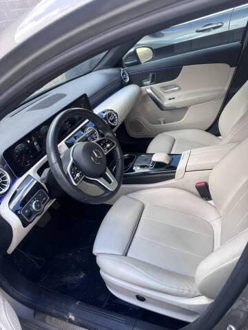 2019 Mercedes-Benz A-Class A 220