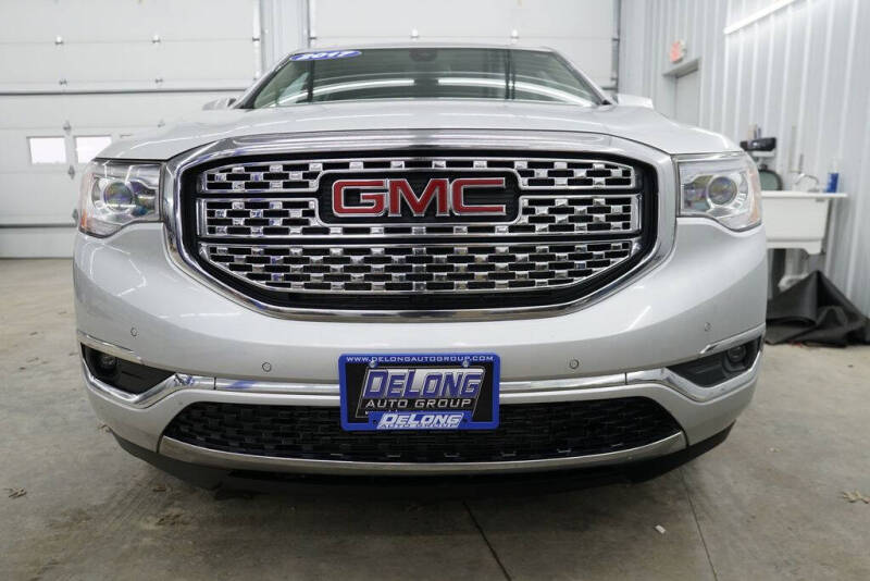 2017 GMC Acadia Denali