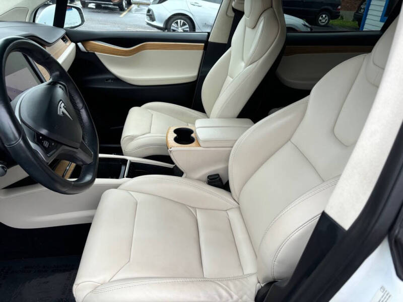 2018 Tesla Model X 75D