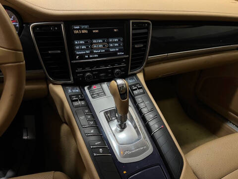 2014 Porsche Panamera
