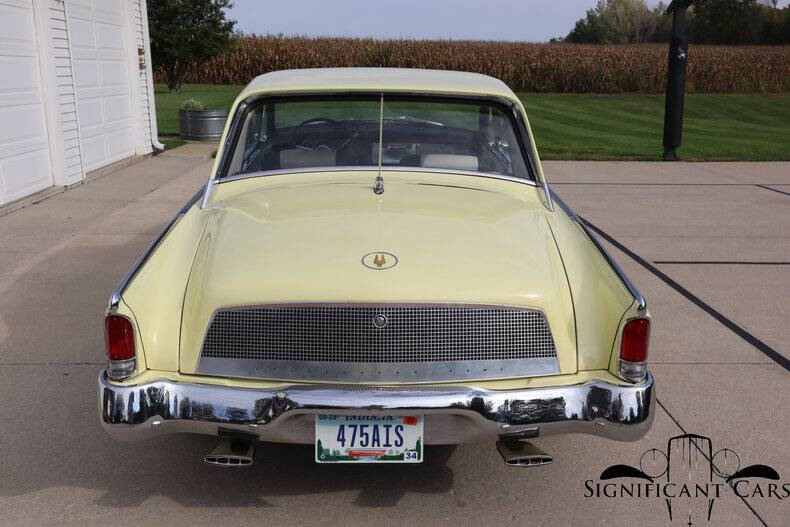1962 Studebaker GT Hawk