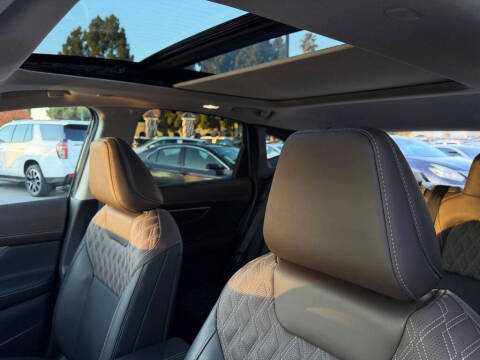 2025 Nissan Murano Platinum