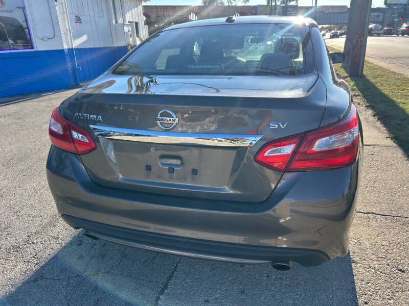 2017 Nissan Altima 2.5 SR