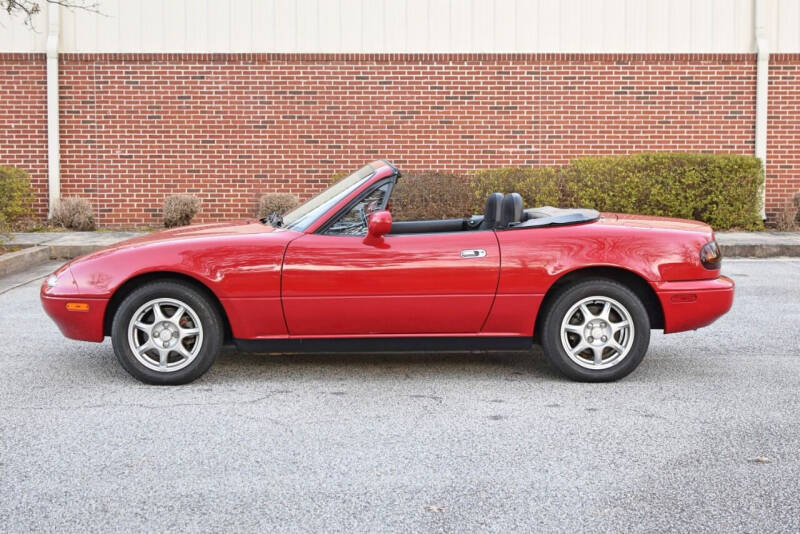 1995 Mazda MX-5 Miata for sale at Automotion Of Atlanta in Conyers GA