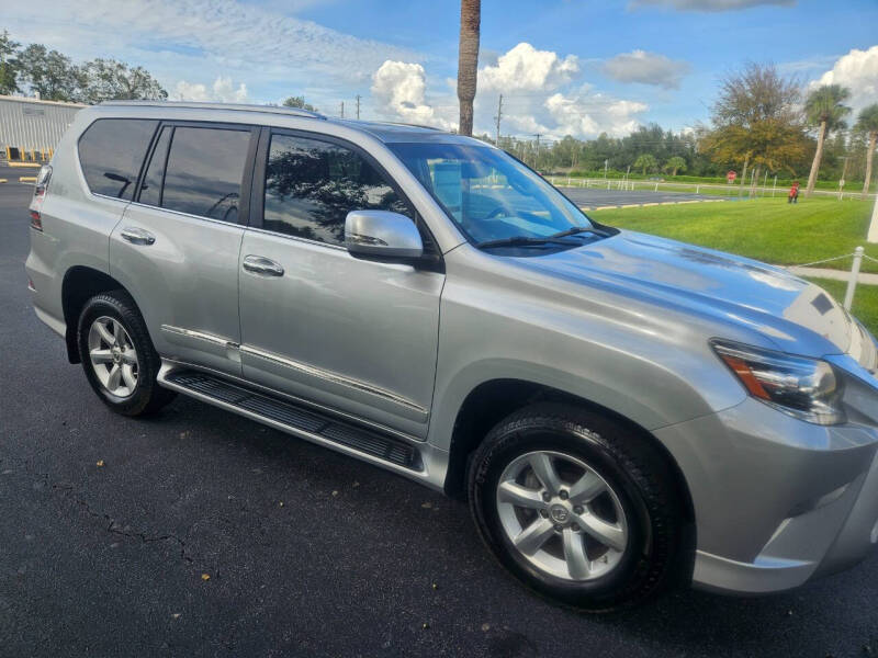 2018 Lexus GX Base photo 31