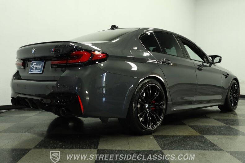 2022 BMW M5