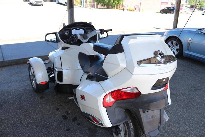 2011 Can-Am Spyder RT Limited for sale at Scott-Rodes Auto Group in Newland, NC