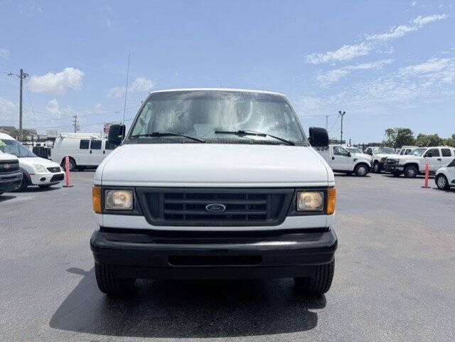 2003 Ford E-Series E-350 SD