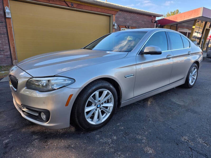 2015 BMW 5 Series 528i
