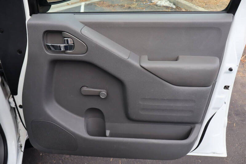 2017 Nissan Frontier S