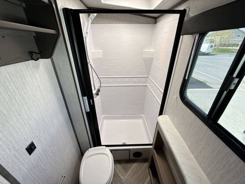 2021 Cruiser RV Shadow