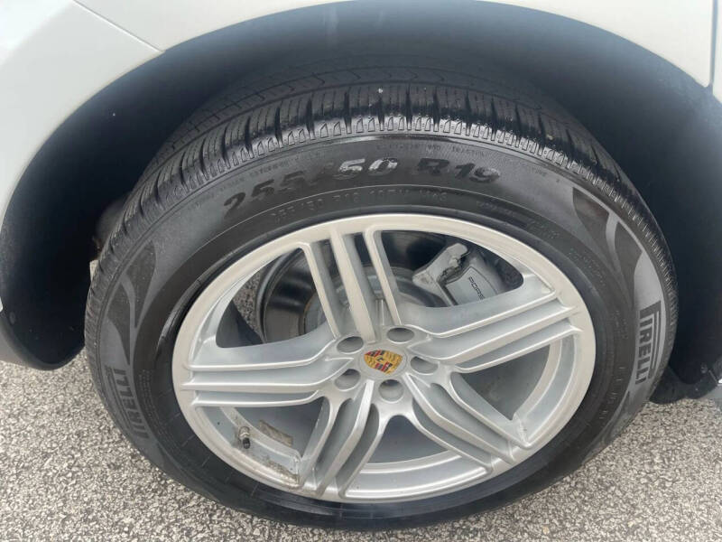 2017 Porsche Macan S