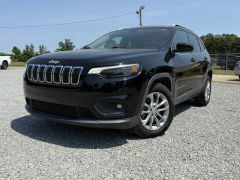 2019 Jeep Cherokee for sale at CRUZ AUTO SALES in Mount Olive NC