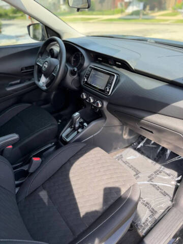 2022 Nissan Kicks S