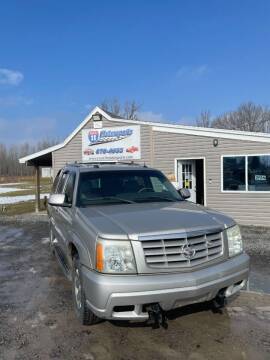2004 Cadillac Escalade for sale at ROUTE 11 MOTOR SPORTS in Central Square NY