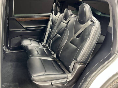 2020 Tesla Model X Long Range