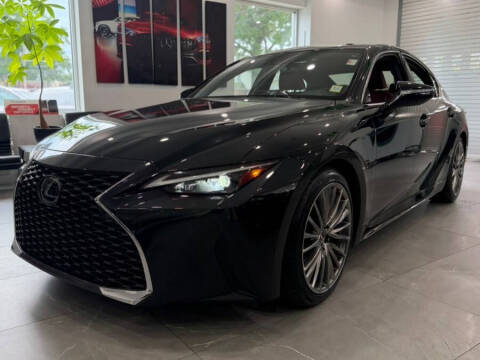 2023 Lexus IS 300