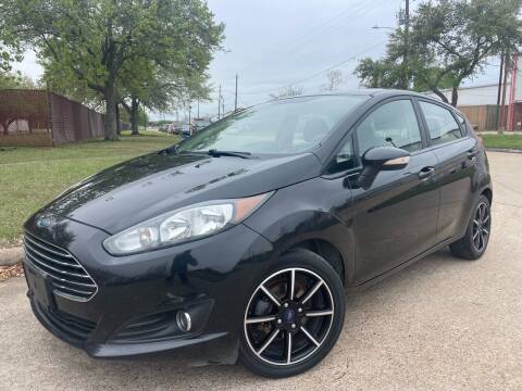 2015 Ford Fiesta for sale at TWIN CITY MOTORS in Houston TX