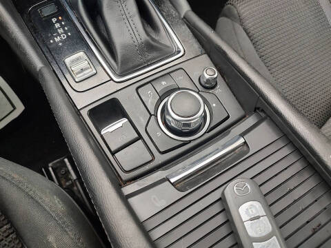 2017 Mazda MAZDA3 Sport