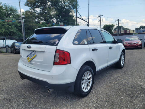 2014 Ford Edge SE
